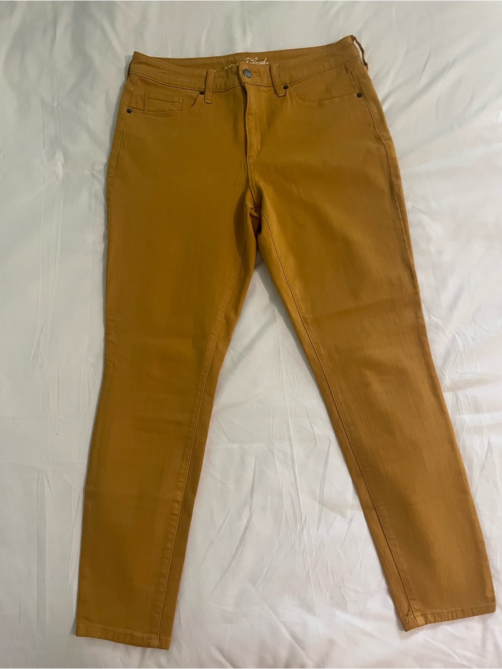 Universal Thread Skinny Jeans in Mustard